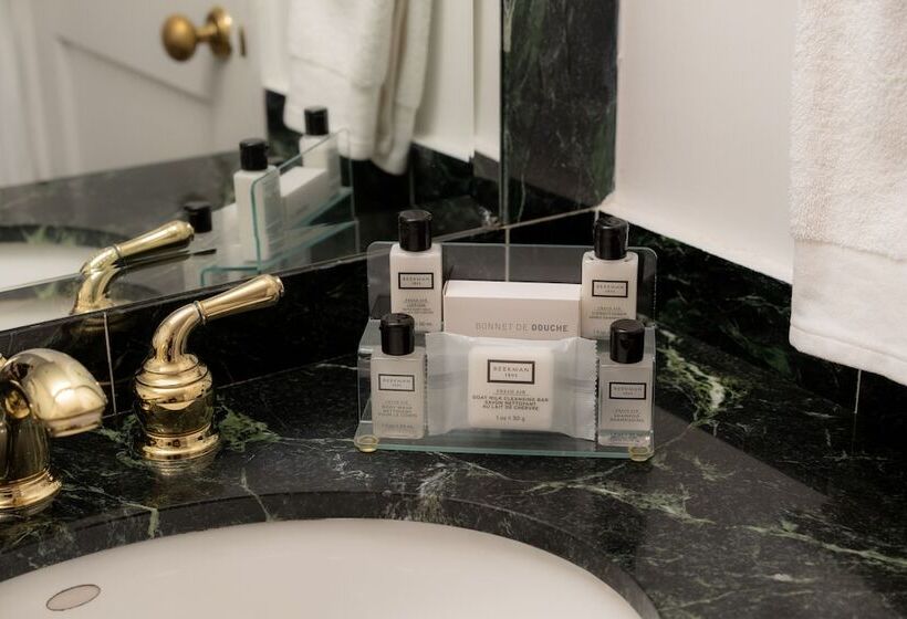 套房, The Manhattan Club