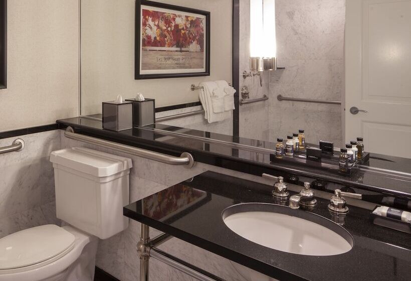 套房, The Manhattan Club