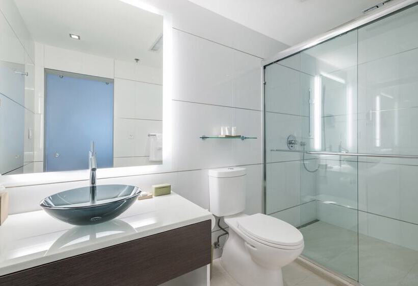 סוויטת סופריור, The Marlin