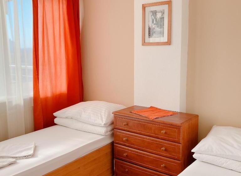 Номер Стандарт, Nostalgia