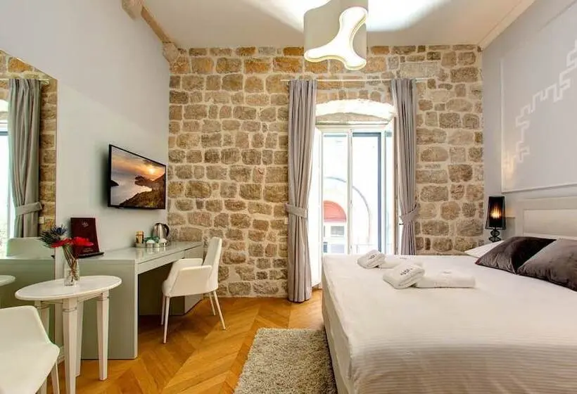 اتاق لوکس, Guest House Fortyfour