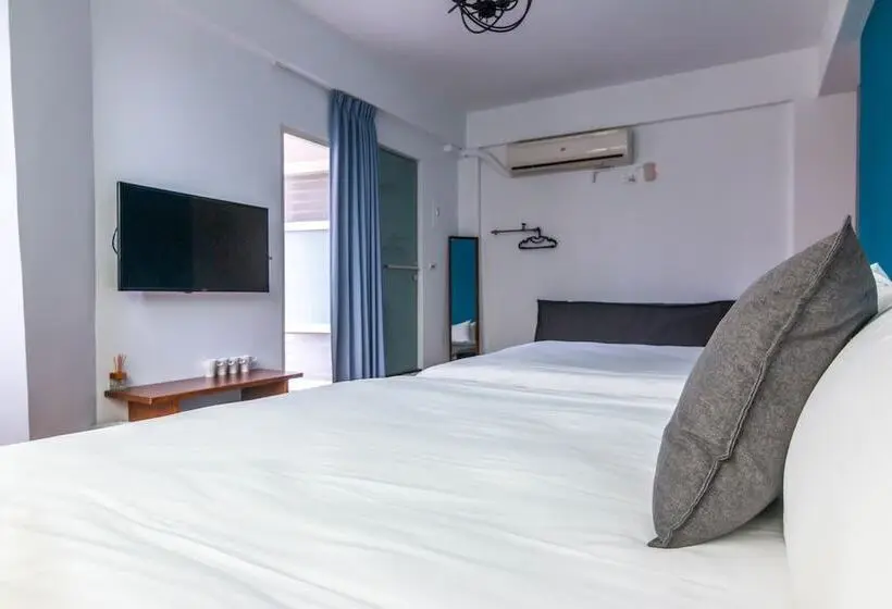 اتاق سوپریور چهار تخته, Hualien Deer Path