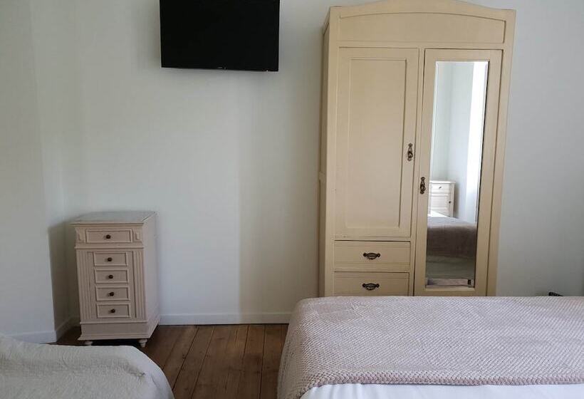 Номер Deluxe, A Bella Scusa