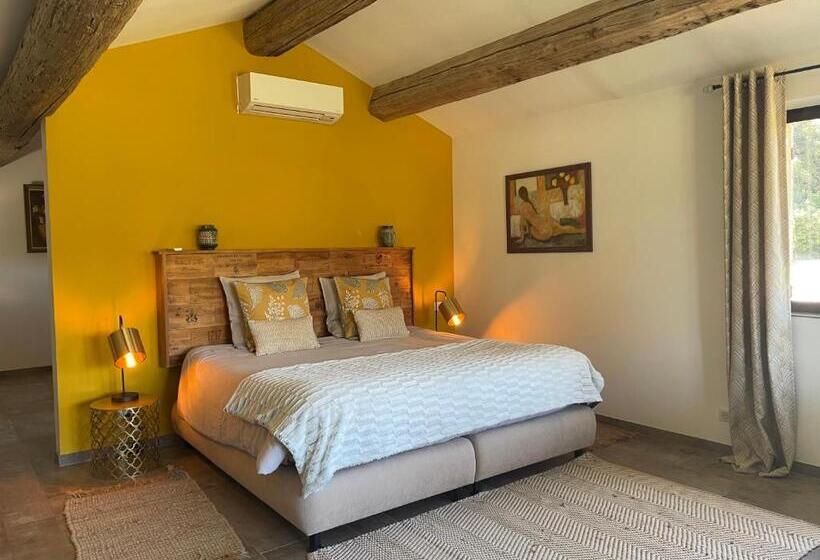 バスタブ付きスタンダードルーム, Côté Dentelles