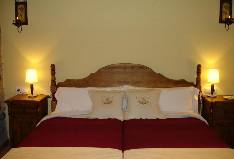 キングサイズベッドのスーペリアルーム, Rural Los Cerezos De Yanguas