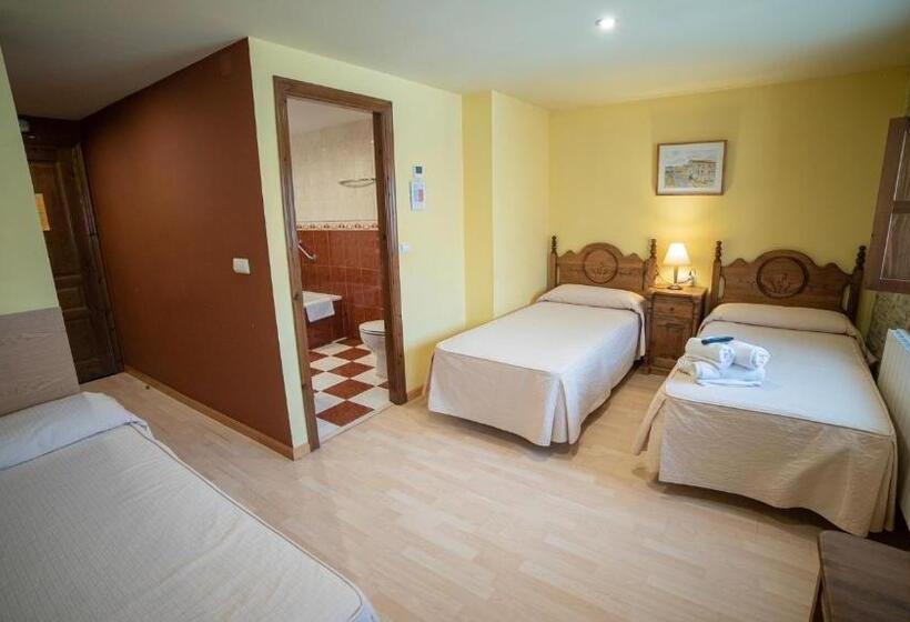 スーペリアトリプルルーム, Rural Los Cerezos De Yanguas