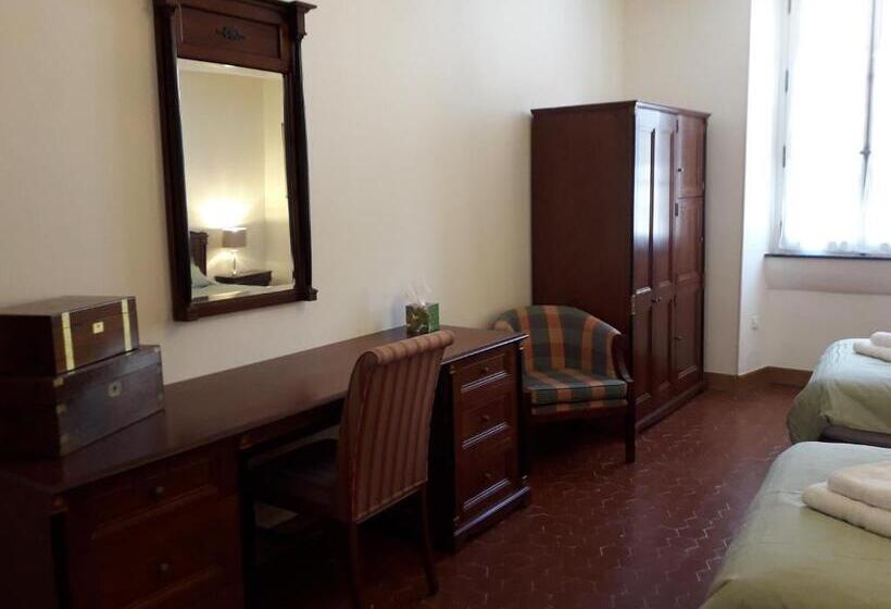 스탠다드 룸, La Sentinelle