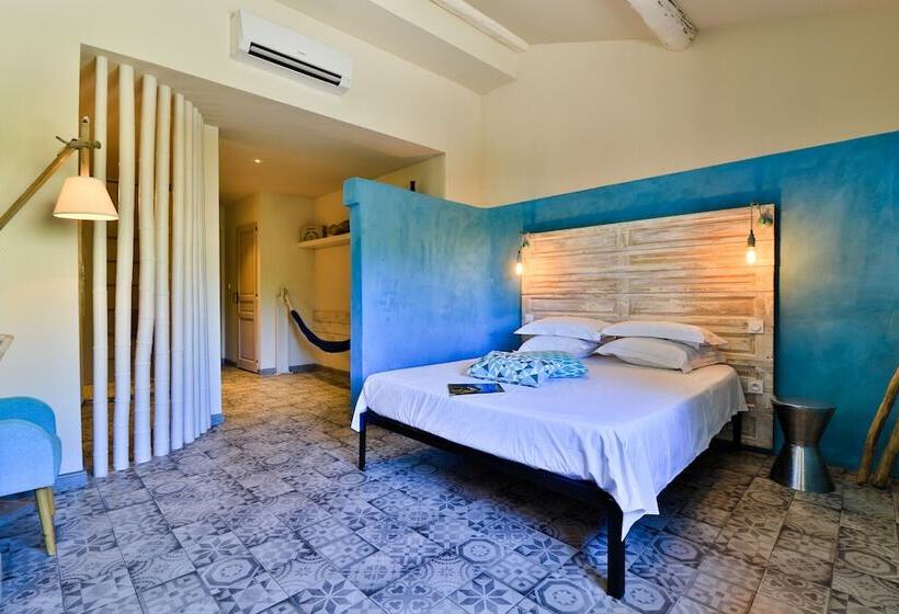 חדר סטנדרט, Le Mas Des Brune