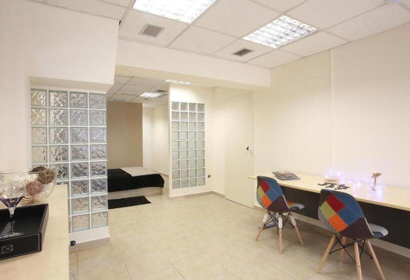 Люкс, Gk Airport Suites   Free Shuttle