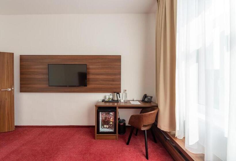 豪华房间, Bohemia Inn