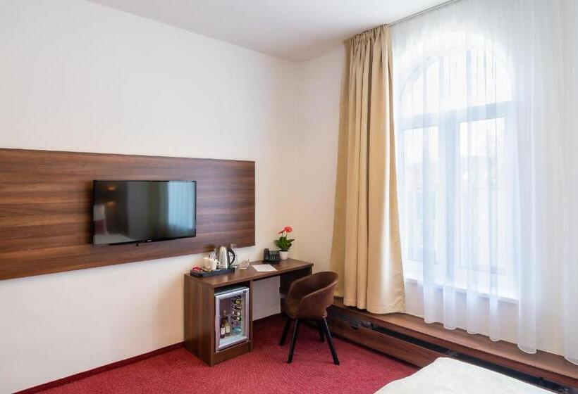 豪华房间, Bohemia Inn