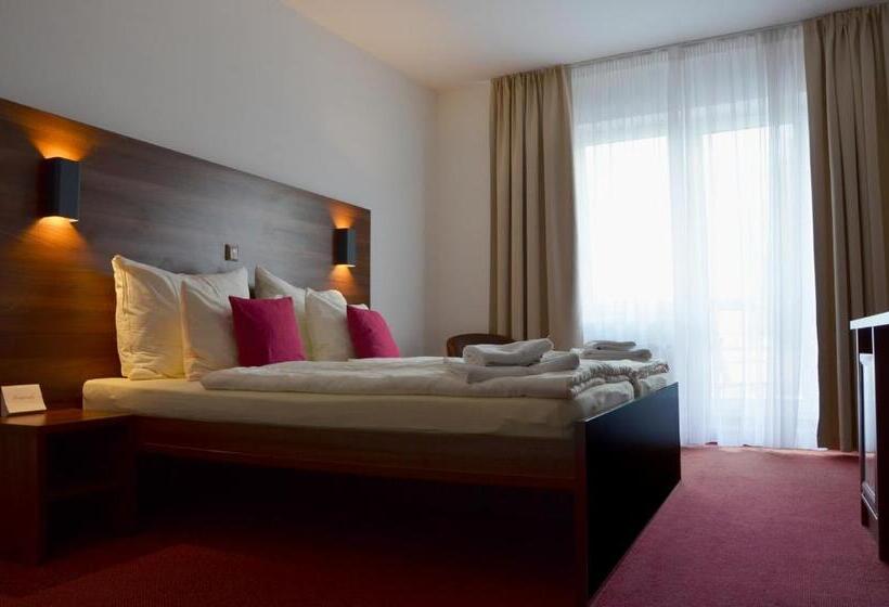 带露台的标准房间, Bohemia Inn