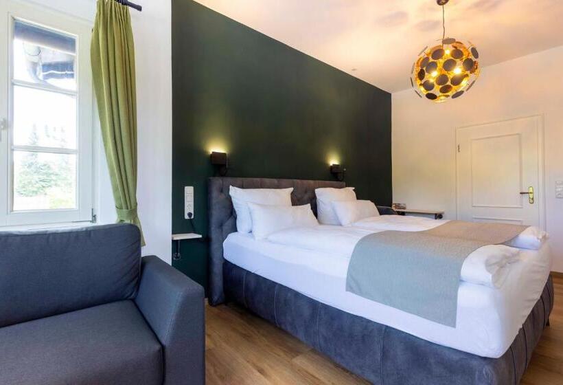 デラックスルーム, Butz