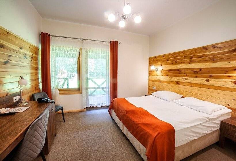 غرفة كومفورت, Dworek Wapionka