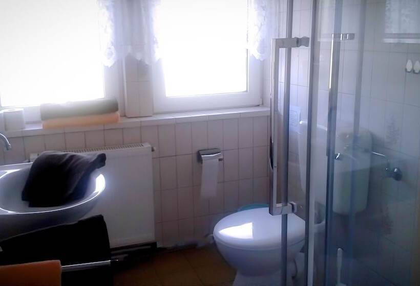 침실 2개 아파트, Garni Morsum