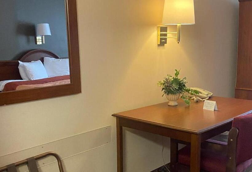 غرفة قياسية سرير كينج, Ivey S Motor Lodge