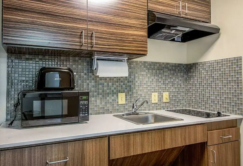 スイート, Mainstay Suites Geismar  Gonzales