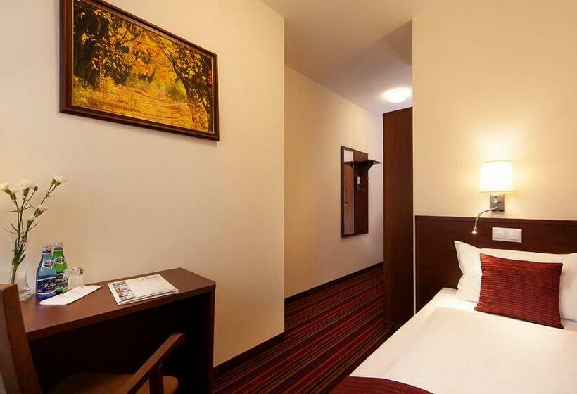 חדר סטנדרט יחיד, Rezydencja Dwor Polski