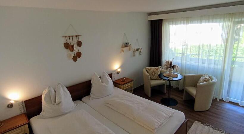 Номер Deluxe с Балконом, Berghotel Heiligenberg