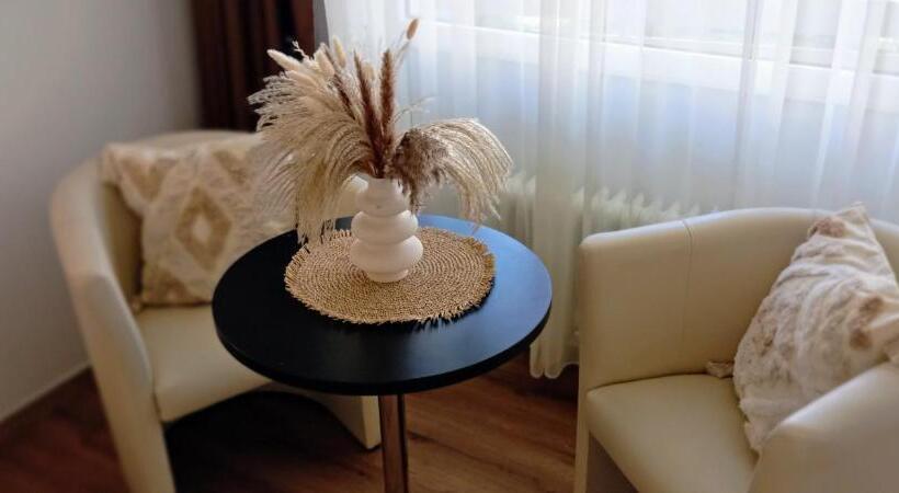 غرفة ديلوكس مزودة بشرفة, Berghotel Heiligenberg