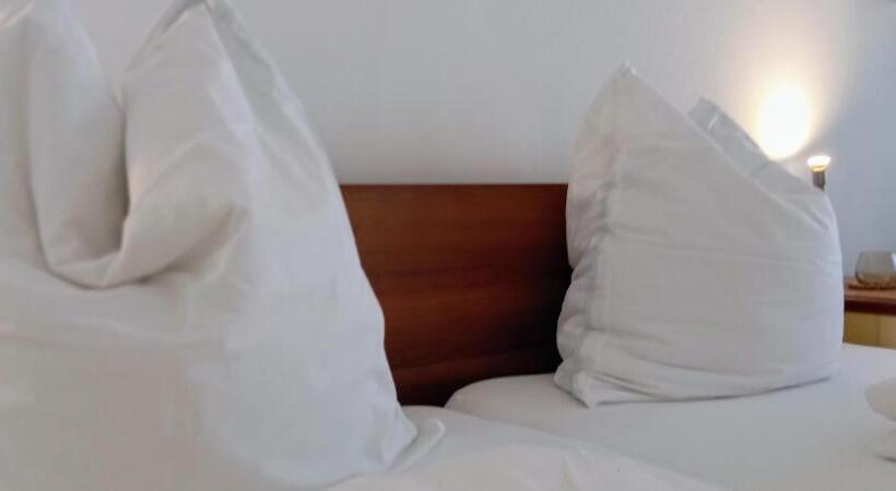 غرفة ديلوكس مزودة بشرفة, Berghotel Heiligenberg