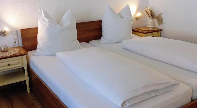 غرفة ديلوكس مزودة بشرفة, Berghotel Heiligenberg