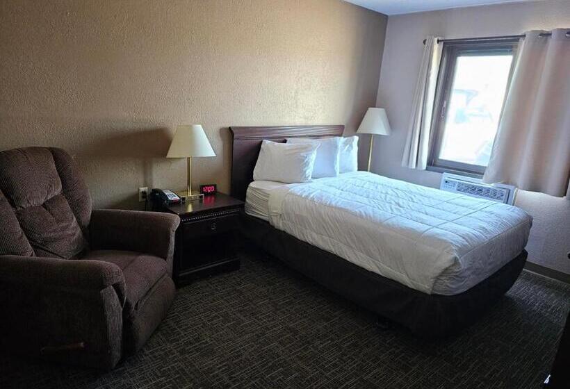 غرفة قياسية لذوى الاحتياجات الخاصة, Crookston Inn & Convention Center