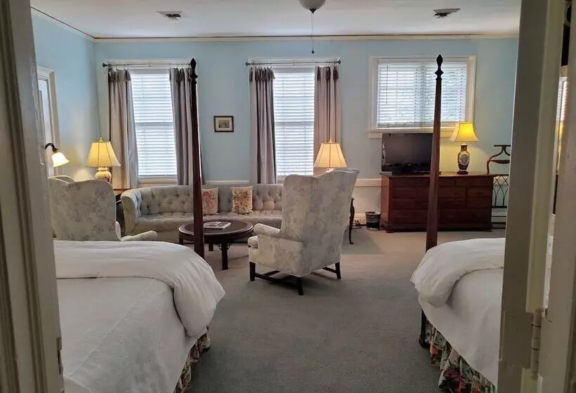 اتاق استاندارد, The Morehead Inn