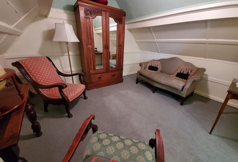 Номер Стандарт, The Morehead Inn