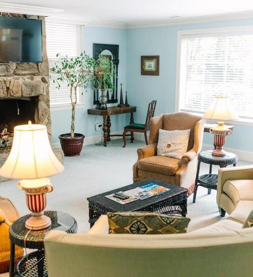 套房, The Morehead Inn