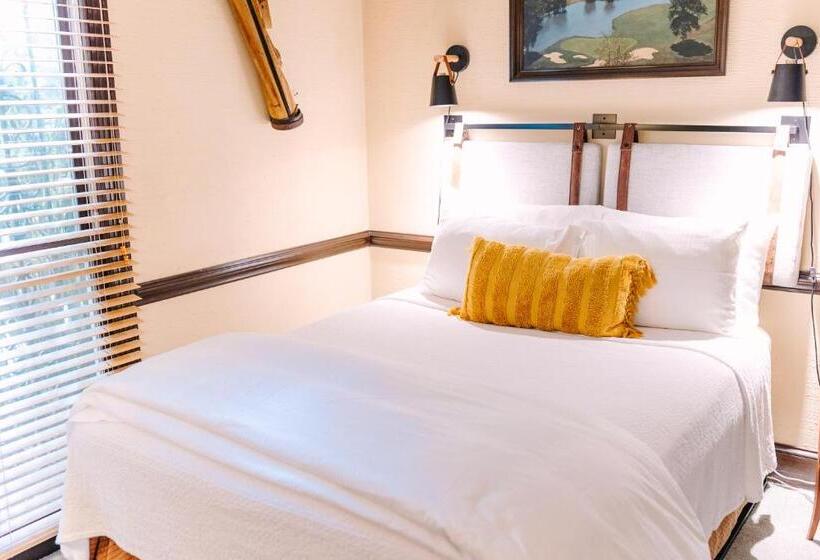 套房, The Morehead Inn