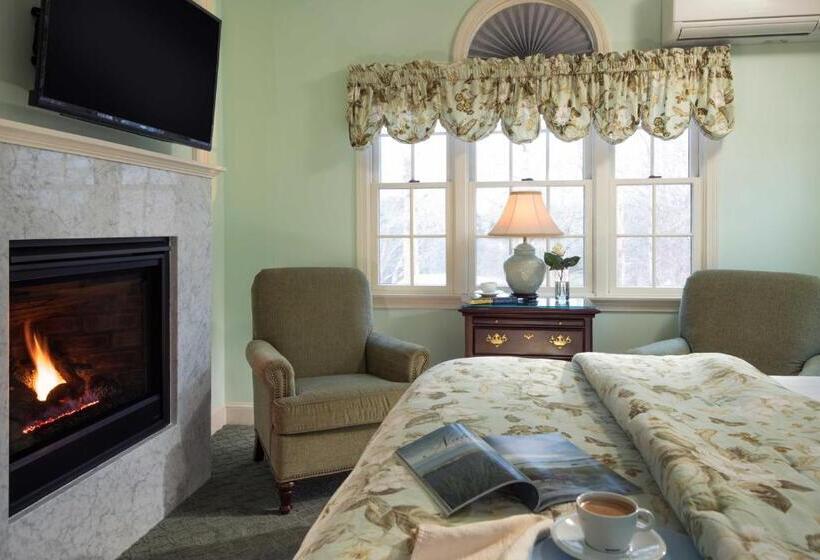 غرفة ديلوكس سرير كينج, Old Harbor Inn