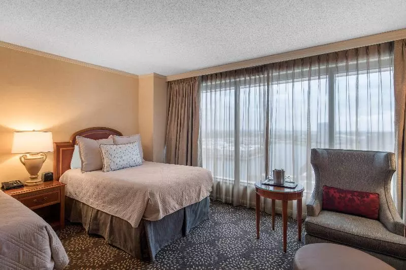 اتاق لوکس, Omni Las Colinas