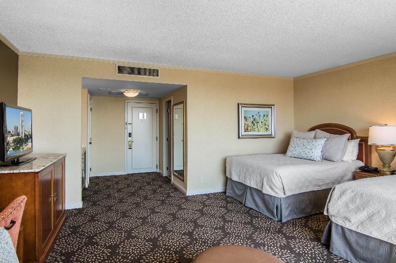 디럭스 룸, Omni Las Colinas