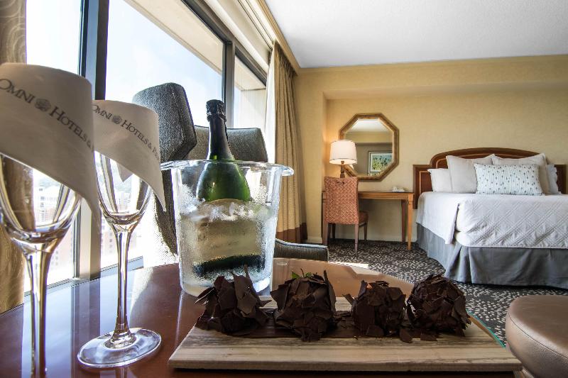 스탠다드 룸 킹사이즈 침대, Omni Las Colinas