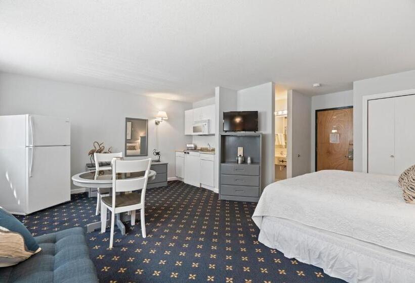 غرفة قياسية سرير كينج, The Niantic Inn