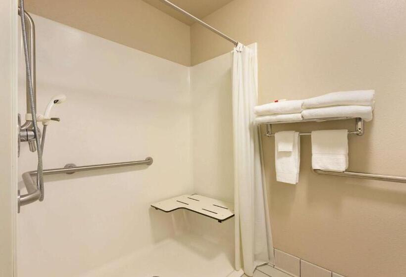 Номер Deluxe Адаптированный для Инвалидов, Travelodge By Wyndham Marysville