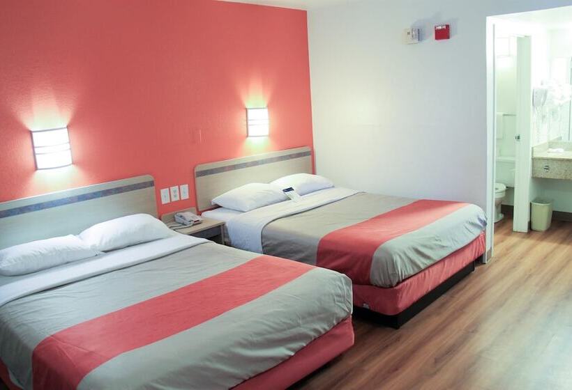 اتاق استاندارد با 2 تخت دوبل, Motel 6enfield, Ct  Hartford