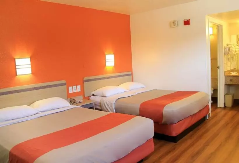デラックスルーム, Motel 6enfield, Ct  Hartford