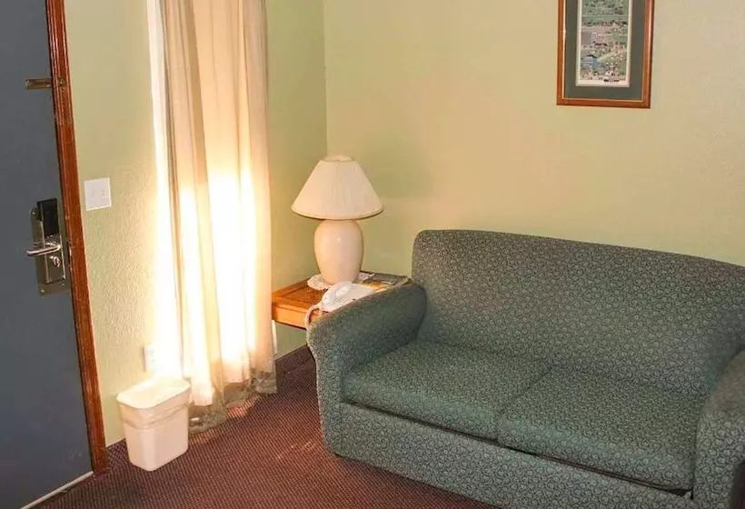 ２ダブルベッドのスタンダードルーム, Oakhill Inn And Suites