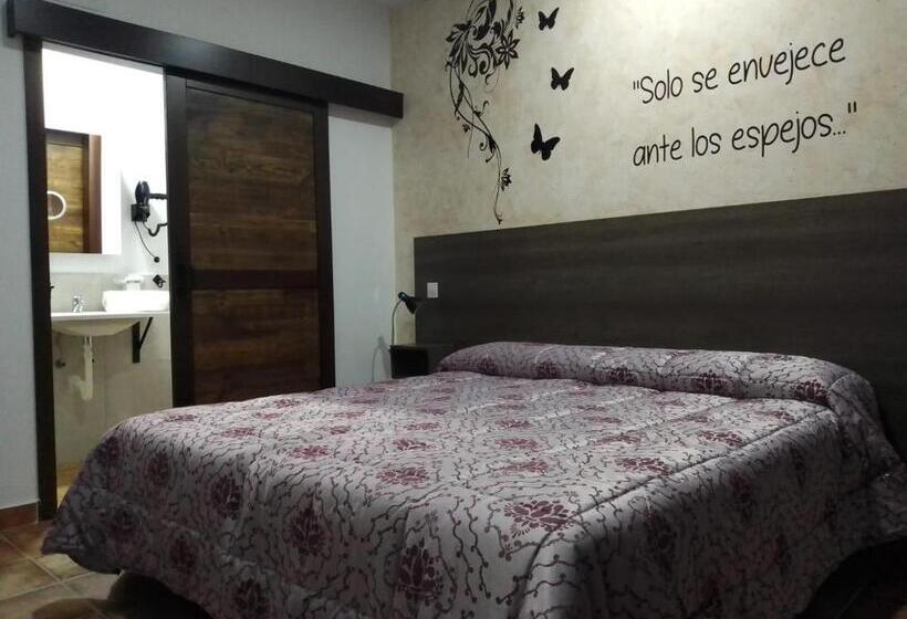 스탠다드 룸, Hostal Almagro