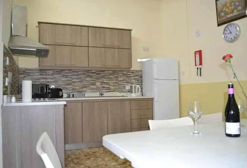 اتاق استاندارد یک نفره, Le Malte House St. Julians