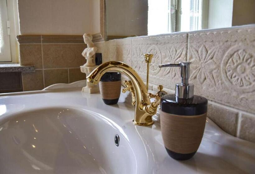 חדר סטנדרט לשלושה, B&b La Dolce Vita