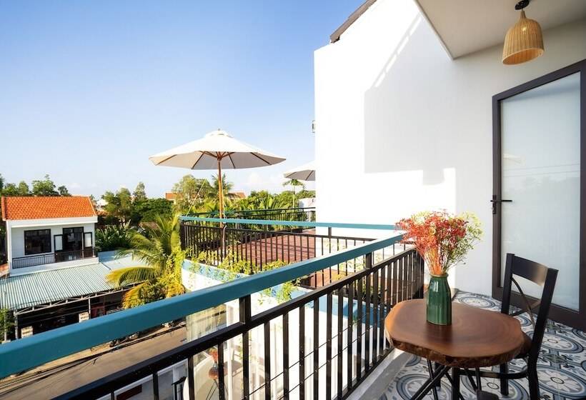 اتاق لوکس چهار تخته, 5 Coconut Homestay Hoi An