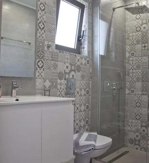Deluxe-studio, Vaso Apartments