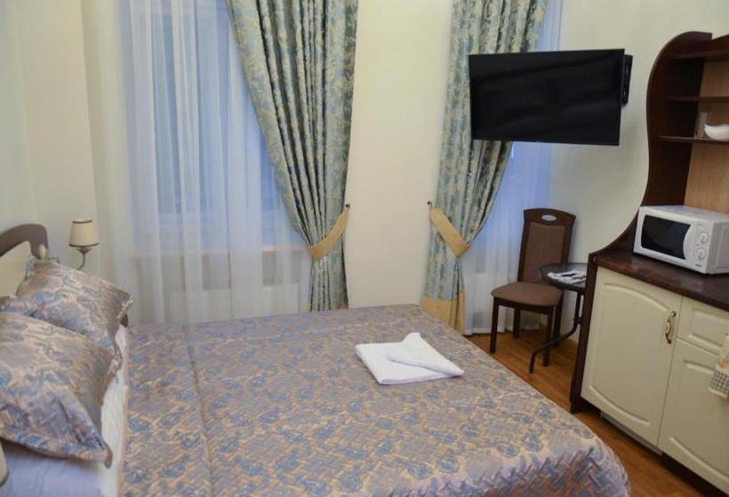 اتاق لوکس, Apartment Nr. 8