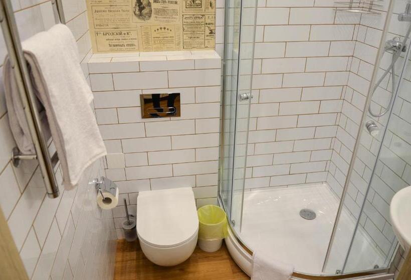 سوئیت با بالکن, Apartment Nr. 8