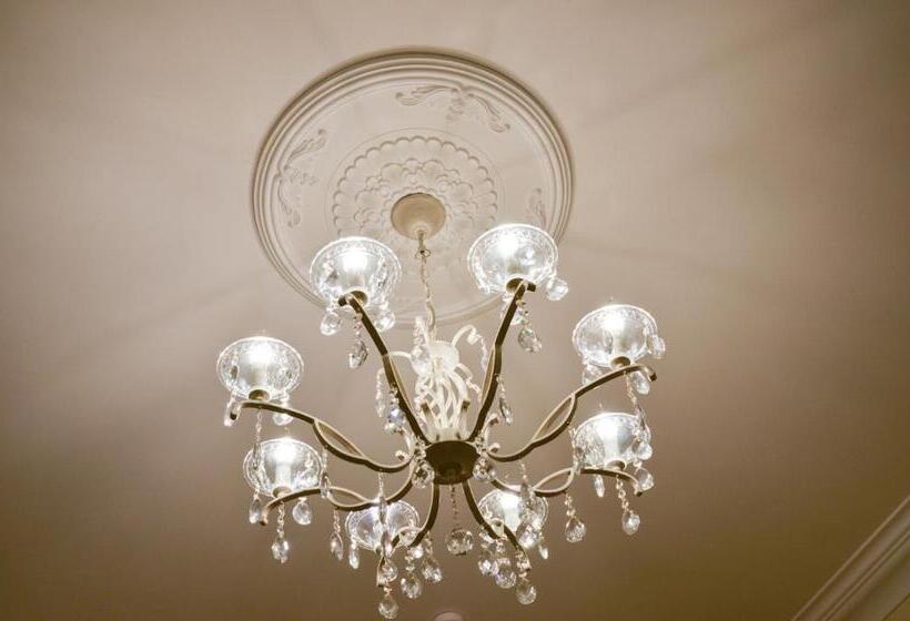 سوئیت با بالکن, Apartment Nr. 8