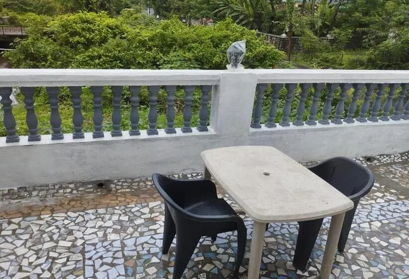 バルコニー付きデラックスルーム, Grand Murud Janjira