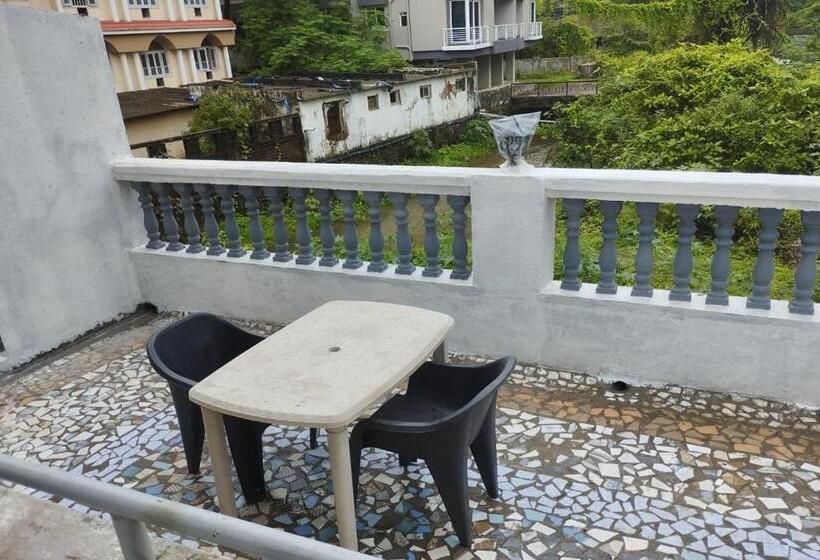 Pokój Deluxe z Balkonem, Grand Murud Janjira